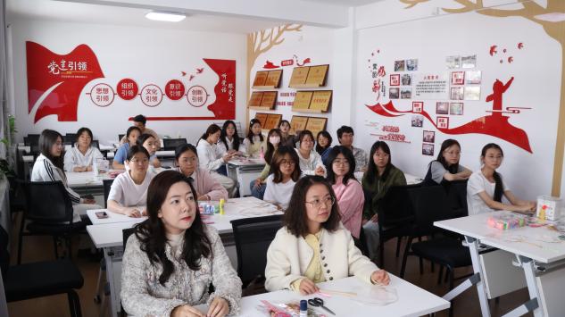 扇舞古韻，文化沁心——潤澤書院舉辦DIY團扇文化藝術體驗活動